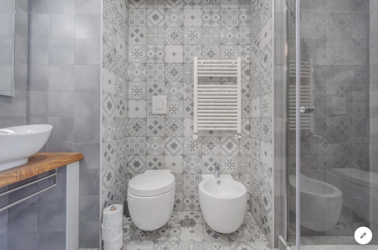 Museum Luxury Suites Napoli Eksteriør billede